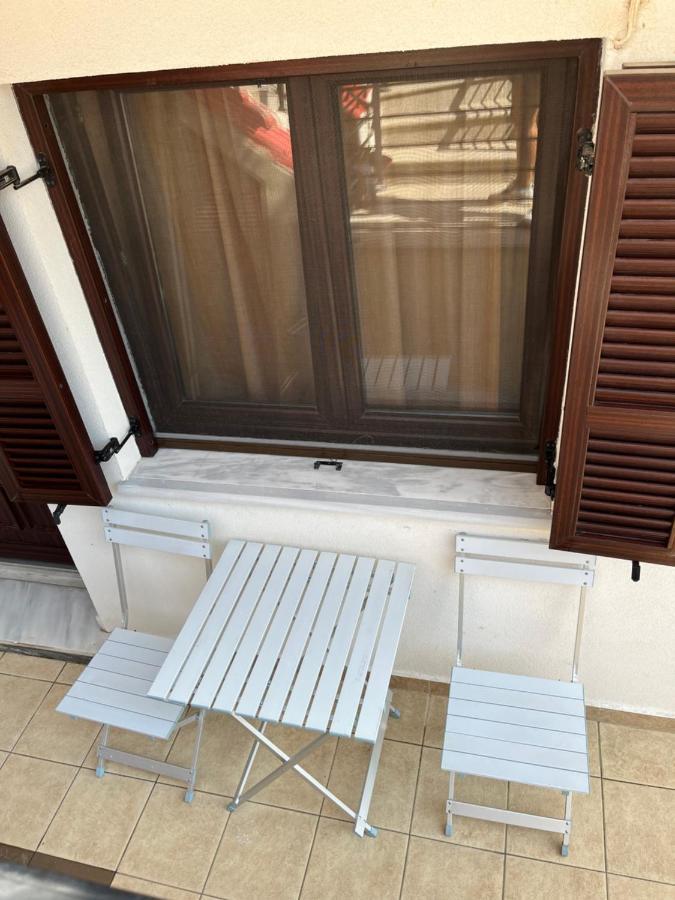 Nantia Apartment Мирина Екстериор снимка